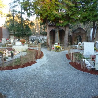 Piana Crixia, terminati i lavori di manutenzione al cimitero