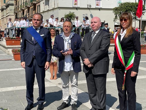Medaglia d'onore alla memoria di Giulio Avena, la Repubblica ricorda i Martiri di Voze