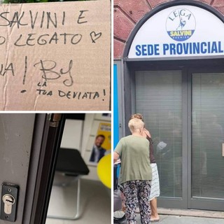 Cartello contro la Lega e Salvini nella sede di Savona. Rixi: &quot;La mamma degli imbecilli è sempre incinta&quot;