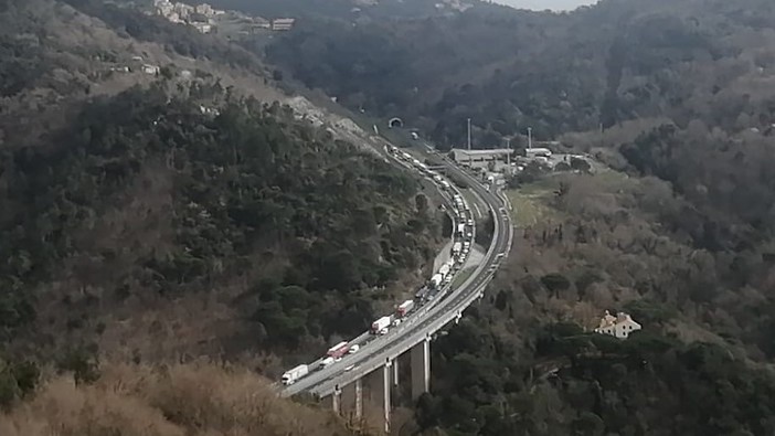 A10, incidente all'altezza di Spotorno: rallentamenti e code in direzione Francia