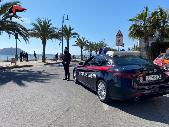 Hashish e cocaina nelle power bank: i carabinieri di Albenga sequestrano stupefacenti per 50mila euro