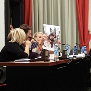 Show in consiglio: Albenga non avrà una unità cinofila per la Polizia Municipale