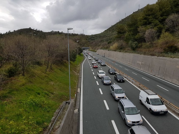 Controesodo di Pasqua: ancora code in autostrada