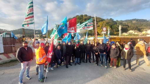 Aurelia Bis, lo sciopero dei lavoratori, braccia incrociate a Grana: &quot;La pazienza è finita&quot; (FOTO e VIDEO)