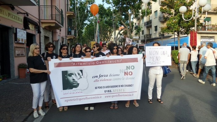 Sempre più violenze sulle donne e femminicidi, il punto a due anni dalla scomparsa di Loredana Colucci