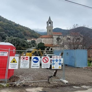 Chiesa del Pero di Varazze, strada ancora chiusa. Il sindaco: &quot;Obiettivo risolvere nel minor tempo possibile questa situazione di disagio&quot; (FOTO)