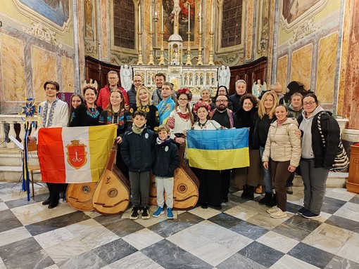 Concerto per la Pace: gli “Angeli della Musica” emozionano Borgio Verezzi