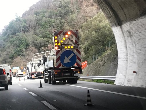 Cantieri autostradale, i lavori dal 22 al 28 aprile sull'A6 e sull'A10