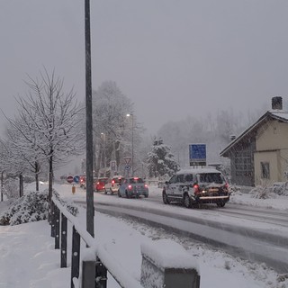 Camion bloccati sul Vispa causa neve, De Vecchi (sindaco Carcare) spara a zero contro la Verdemare: &quot;Dirottare problemi su altri non è corretto&quot;