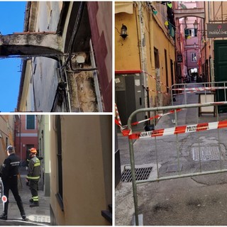 Loano, tegole pericolanti in via Rosa Raimondi: vigili del fuoco mobilitati (FOTO)