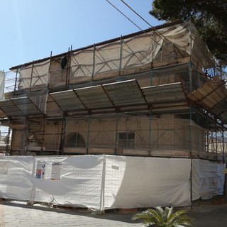 Albenga, proseguono a passo spedito i lavori per la &quot;Casa dell'outdoor&quot; di Campochiesa