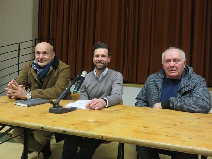 Nella foto: l'ing. Sobrero, Federico Mignone e Buonocore Vincenzo (scatto Tele Fulvio Altare)