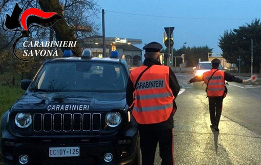 Vende un mini-van su Facebook, ma è una truffa: 52enne bolognese denunciato dai carabinieri di Calizzano