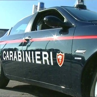 Vado Ligure, 79enne derubata in via Aurelia da due sconosciute