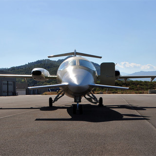 Piaggio Aerospace: in volo il primo aereo prodotto nel nuovo stabilimento di Villanova d’Albenga (FOTO)