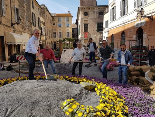 Sfida accettata dai candidati sindaco di Albenga: al lavoro tutti insieme per Fior d’Albenga (FOTO e VIDEO)