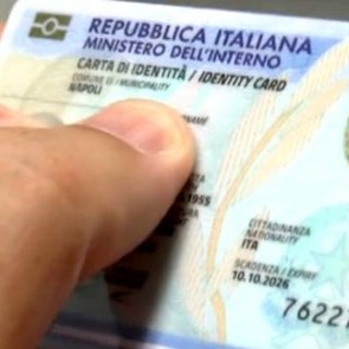 Code sportelli anagrafe di Savona per la carta d'identità: il comune punta a limitare i disagi