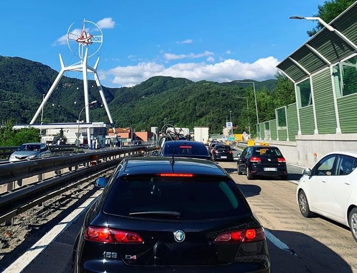 Incidente in A10, quattro chilometri di coda tra Varazze e Arenzano