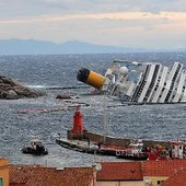 Costa Concordia, 11 anni fa il tragico naufragio che costò la vita a 32 persone