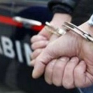 Carabinieri arrestano due persone nella notte, lo spaccio nel savonese nel mirino delle Forze dell'Ordine