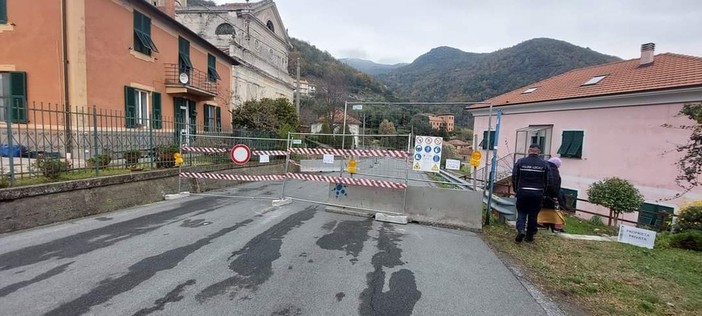 Chiesa del Pero di Varazze, la riapertura della strada entro il 23 dicembre. Il sindaco: &quot;Verrà realizzato un ponteggio strutturale di contenimento della facciata&quot;