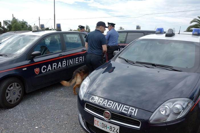 Ceriale: blitz dei Carabinieri nell'Area &quot;T1&quot;: 4 marocchini fermati e 12 reati contestati