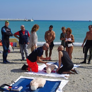 Vado Ligure, al via corso per conduttori di moto d'acqua da soccorso: si cercano 11 operatori