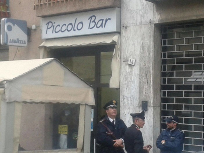 Albenga: guai per il &quot;Piccolo Bar&quot;, Joy scova droga dentro e fuori l'esercizio commerciale