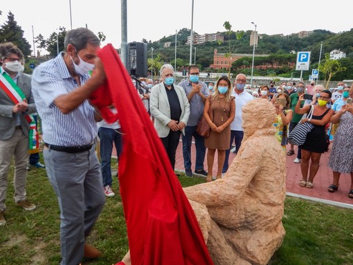 Albissola, nella rinnovata località Galaie inaugurato il cippo in memoria del partigiano Nicolò Saettone