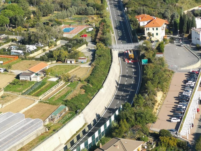 Cavalcavia della Vignetta chiuso al traffico, attivati due servizi di trasporto alternativi per le emergenze dei residenti