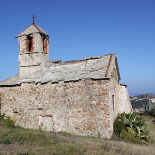 Savona: &quot;La Chiesetta della Madonna degli Angeli è abbandonata&quot;, la segnalazione di Nicolick