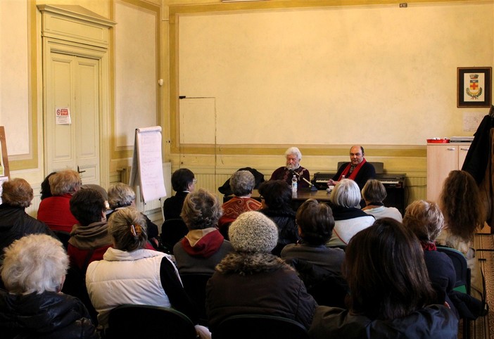 Grande successo a Borghetto Santo Spirito per un incontro con Libereso Guglielmi