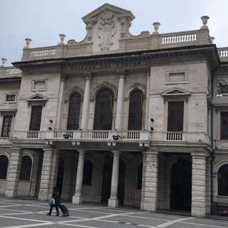 Savona accoglie la richiesta dell'Enpa: niente fuochi d'artificio a Capodanno