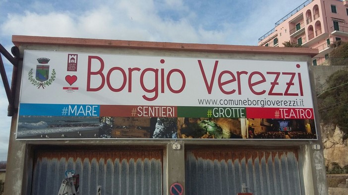 Borgio Verezzi: nuovi cartelloni promozionali e nuova insegna per il &quot;Gassman&quot;