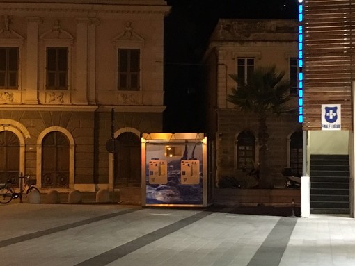 A Finale Ligure la nuova casetta dell'acqua in Piazza Donatori