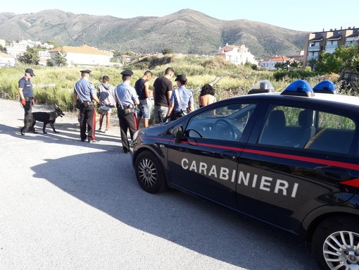 I Carabinieri &quot;passano al setaccio&quot; l'area T1 di Ceriale