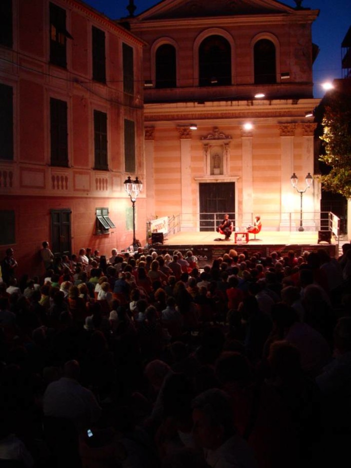 Albissola, &quot;Parole Ubikate in Mare&quot;: incontro con lo scrittore Andrea Vitali e presentazione del libro &quot;Galeotto fu il collier&quot;