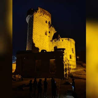 Finalborgo, ritorna la magia del tuffo nel Medioevo e le sue vicende con le &quot;Storie al chiaro di luna&quot;