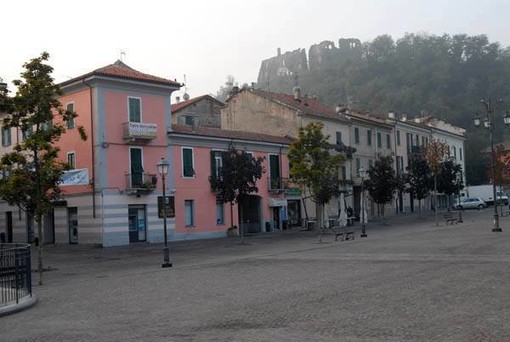 Come cambierà volto Piazza della Vittoria a Cairo Montenotte? Al via il questionario &quot;Mettiamo le idee in piazza&quot;