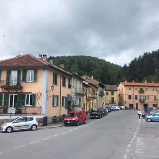 Calizzano, un minuto di silenzio per le vittime del ponte Morandi