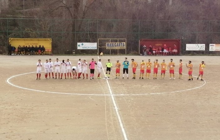 Altare, il campo sportivo tornerà in erba naturale: affidati lavori