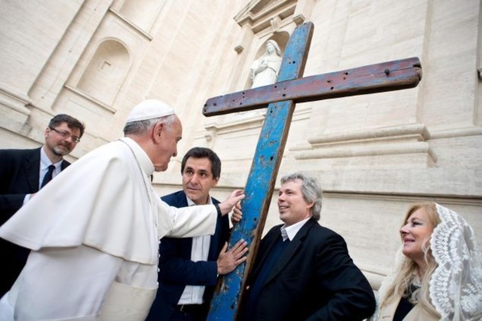 La Croce di Lampedusa in peregrinaggio ad Albenga