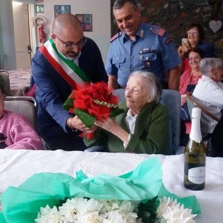 Borghetto festeggia i 105 anni della signora Camilla (FOTO)