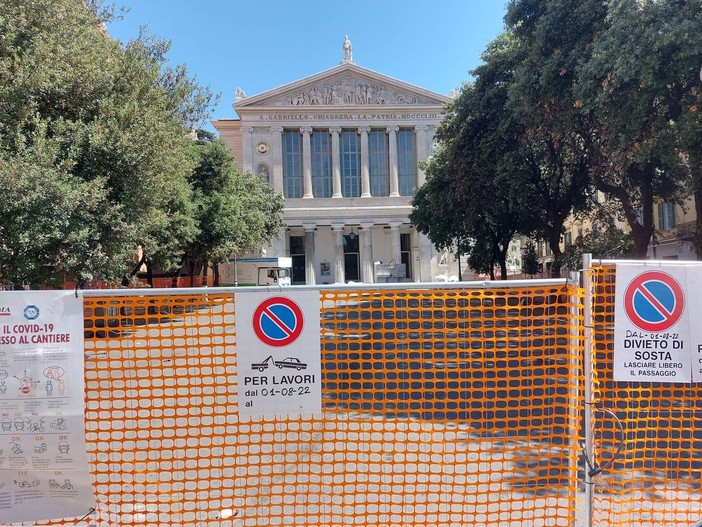 Riqualificazione teatro Chiabrera, via ai lavori con la chiusura di piazza Diaz (FOTO)