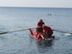 Bimbo soccorso in mare a Celle: simulazione con l'ausilio dei bagnini e della Croce Rosa (FOTO e VIDEO)