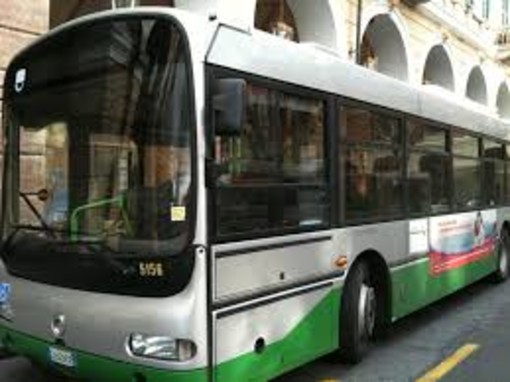 TPL Linea, variazione di servizio per lavori di asfaltatura in via Faje a Varazze