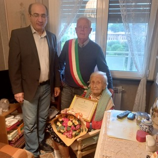 Dea Romano spegne 100 candeline, gli auguri dell’Amministrazione Comunale di Borgio Verezzi