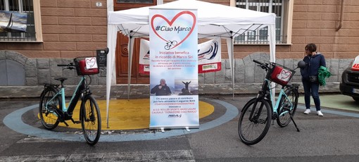 Savona, due bici elettriche dotate di defibrillatore donate alla Croce Bianca in ricordo di Marco Siri