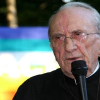 Don Gallo compie gli anni ma c'e' la crisi, niente festa