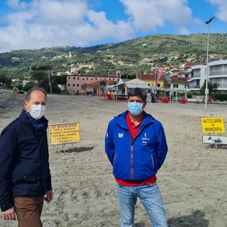 Andora, al via il ripascimento delle spiagge libere